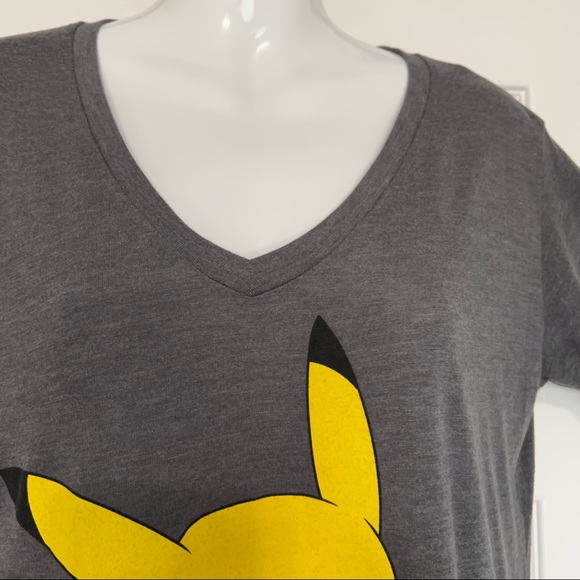 Pikachu T-Shirt / Mighty Fine Presents Pokemon /Size XL - Picture 5 of 14